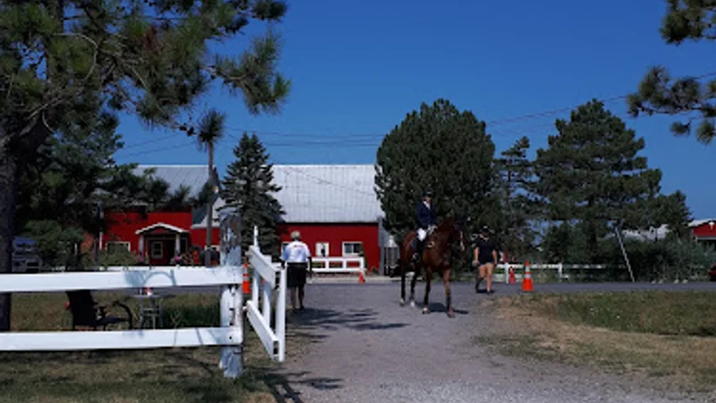 Écurie la Crinière — Saint-Cyprien-de-Napierville, Montérégie
